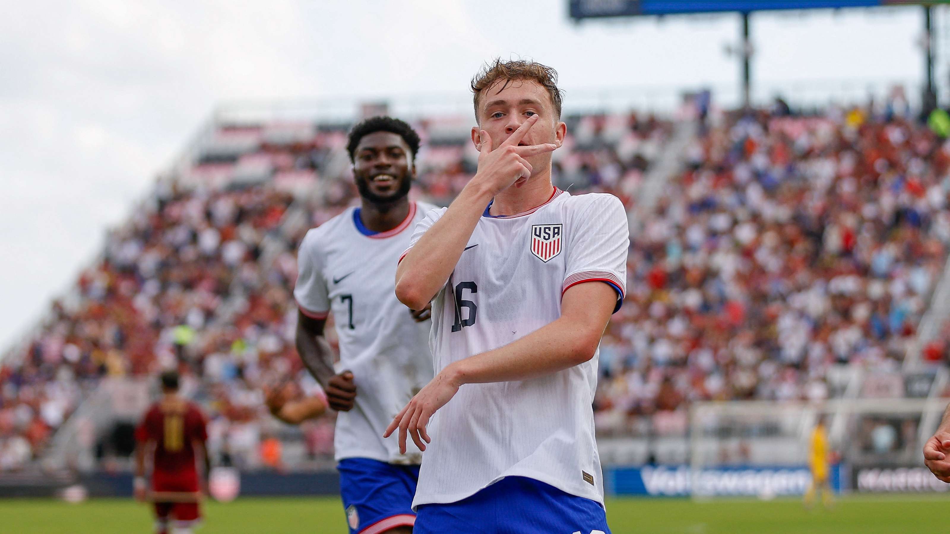 无论从比赛 无论从比赛